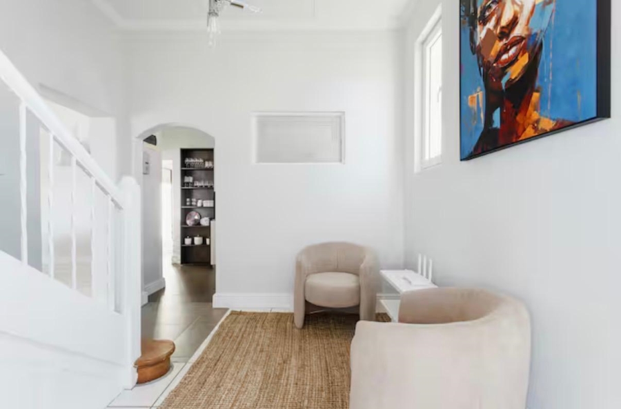 To Let 2 Bedroom Property for Rent in Green Point Western Cape